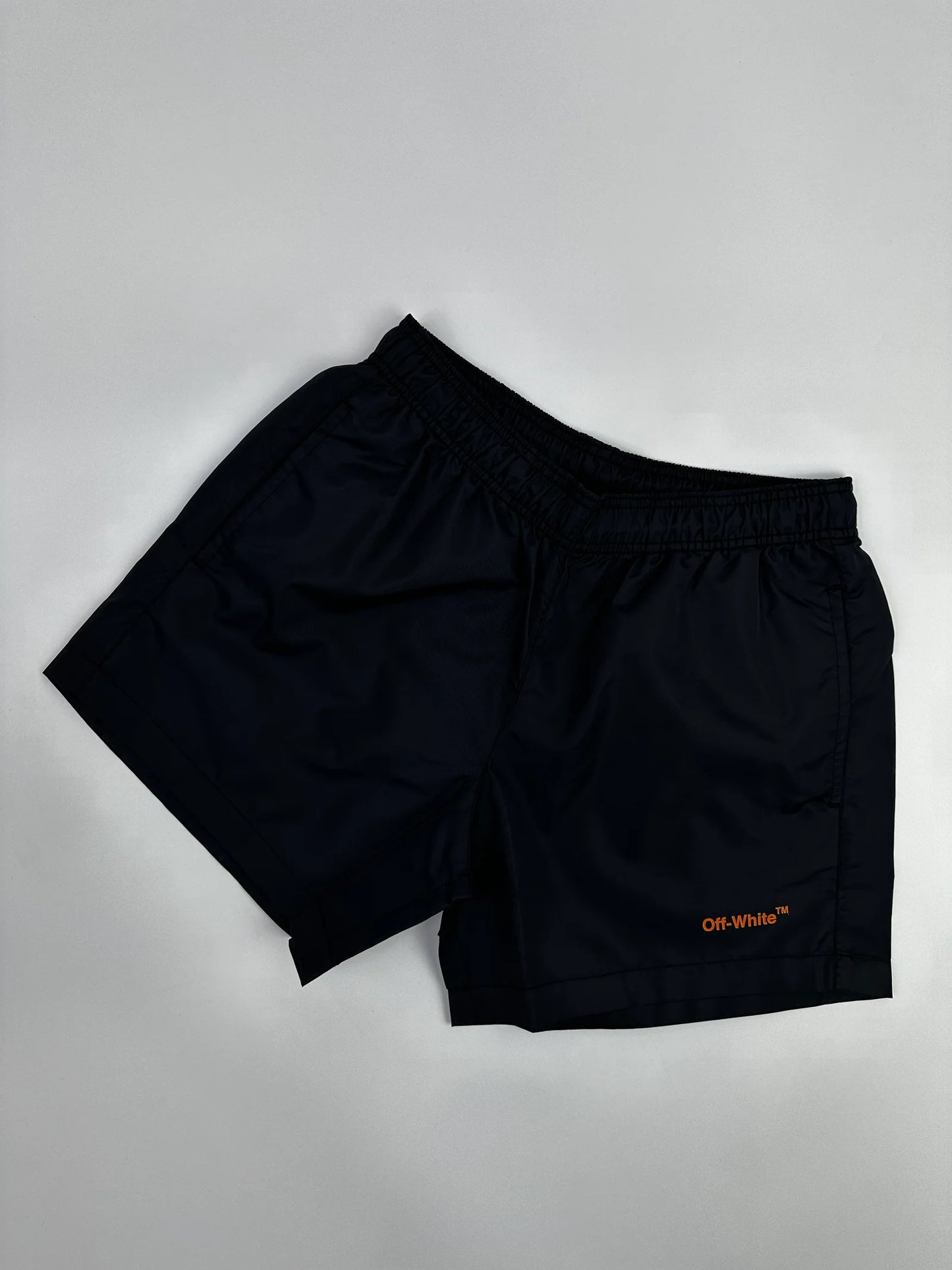 OFF WHITE GRADIENT ARROWS SWIM SHORTS BLACK