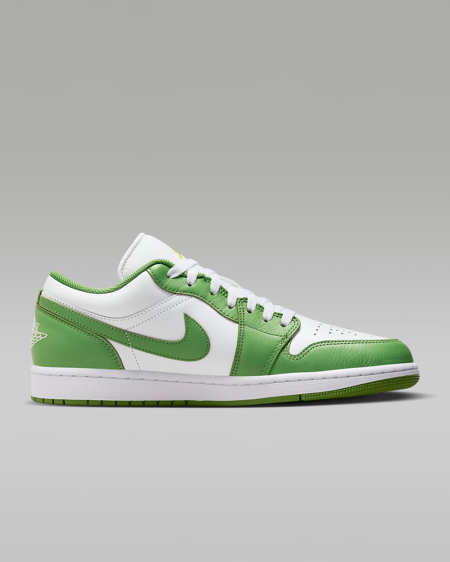 AJ1 Low SE Green