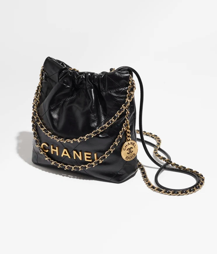Chanel 22 Mini tote black calf GHW