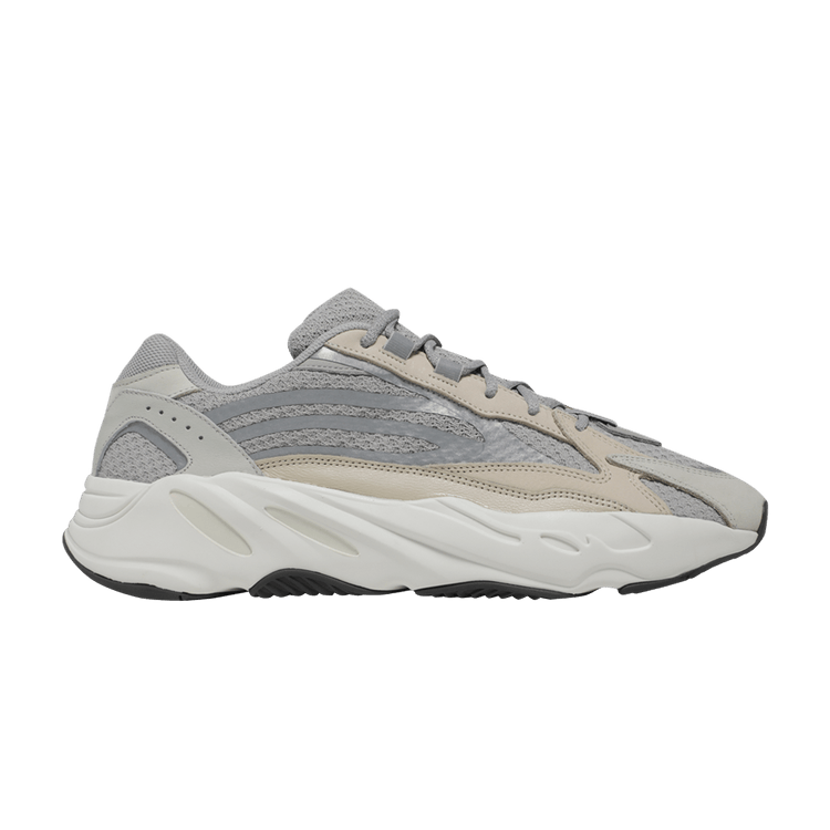 Yeezy 700v2 Cream