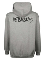 VETEMENTS WRITTEN LOGO HOODIE GREY