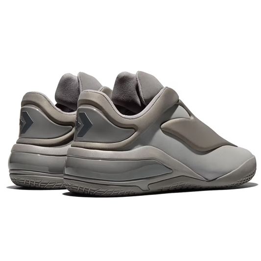 color:gray