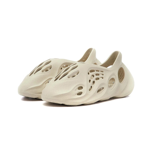 ADIDAS YEEZY FOAM RUNNER SAND